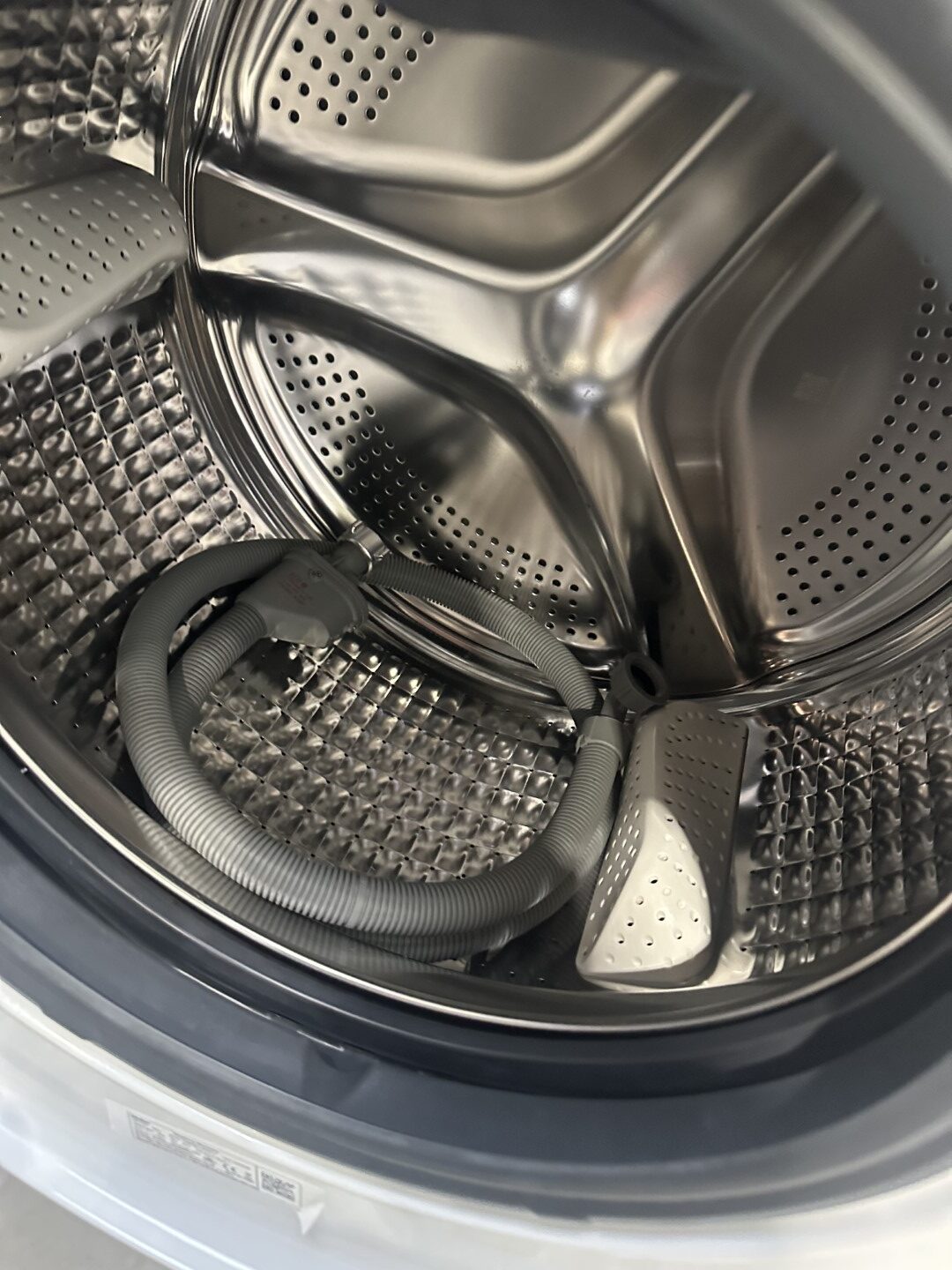 Photo 22.10.2025, 16 29 48 Photo 22.10.2025 16 29 48 rotated